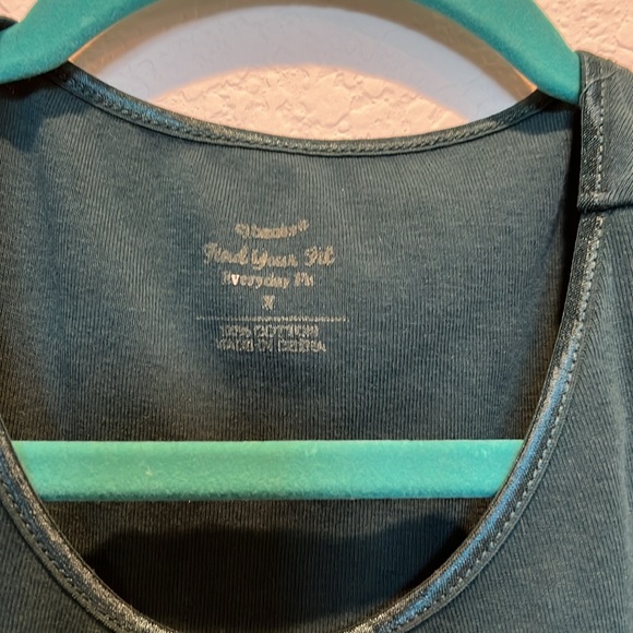 Beautiful Combo tank and sweater. - Picture 3 of 8